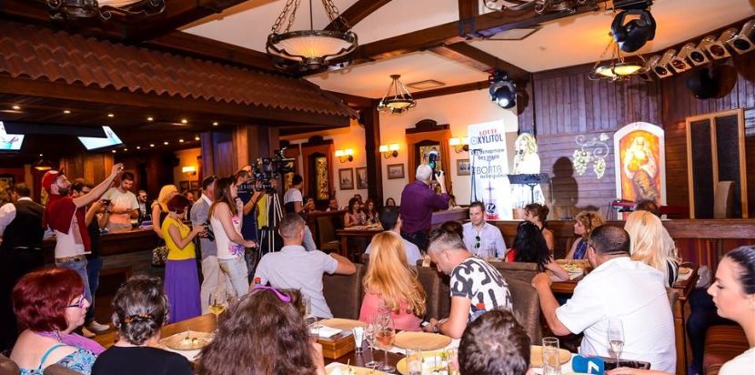 11156256_10152940303640843_6639464799315921766_n